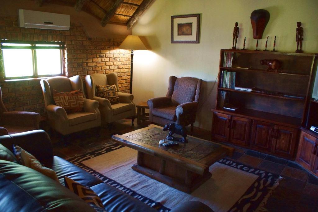 Crocodile Kruger Safari Lodge Marloth Park Exterior photo