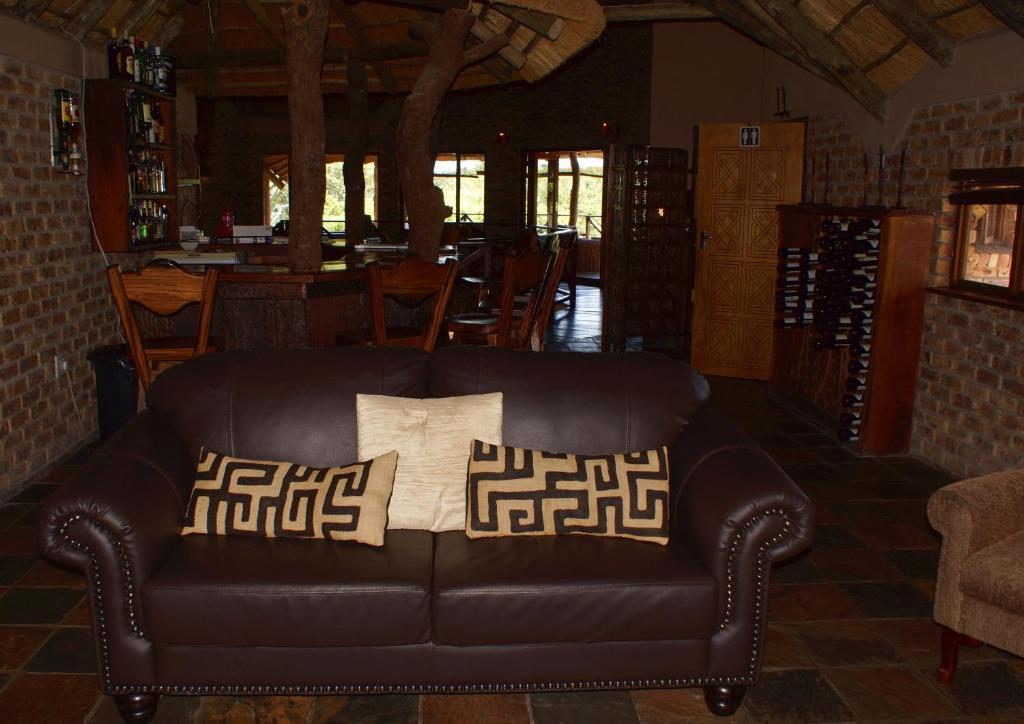 Crocodile Kruger Safari Lodge Marloth Park Exterior photo