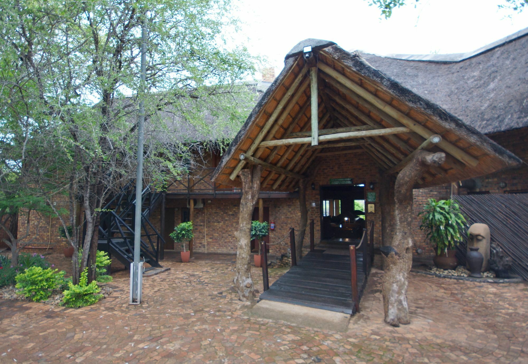 Crocodile Kruger Safari Lodge Marloth Park Exterior photo